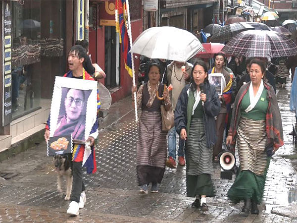 Tibetan NGOs organise candlelight vigil to mark International Prisoners Justice Day