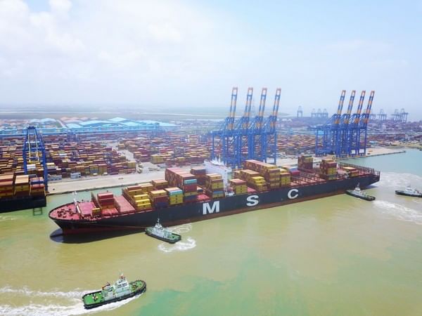 Adani Ports SEZ appoints new auditor after Deloitte’s quits Adani Ports SEZ appoints new auditor after Deloitte’s quits