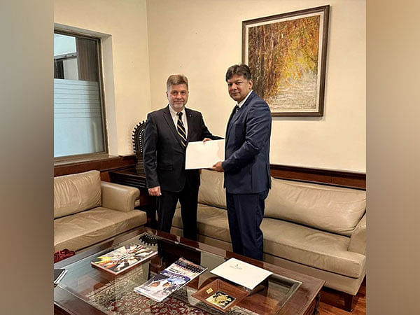 Ukraine's designated Ambassador presents Credential letters copy to MEA official Anshuman Gaur, to 