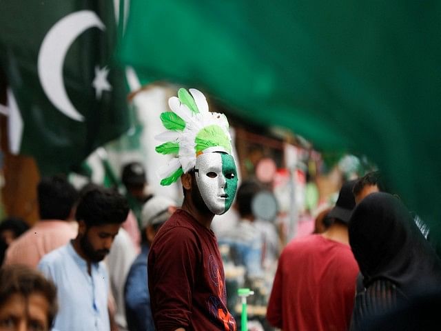 Six Ahmadiyas arrested under pressure from Tehreek-e-Labbiak Pakistan 