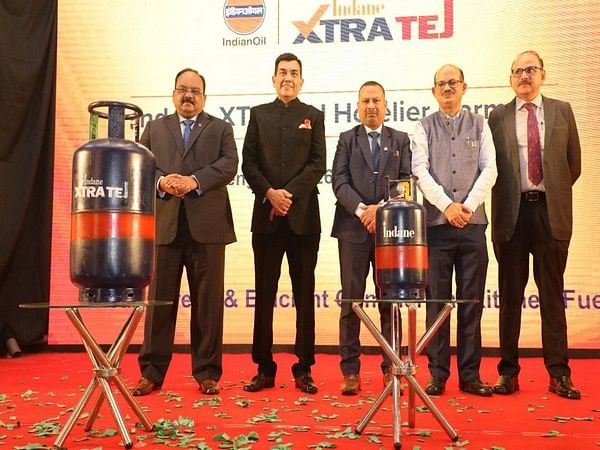 IndianOil announces chef Sanjeev Kapoor as brand ambassador for Indane XTRATEJ LPG