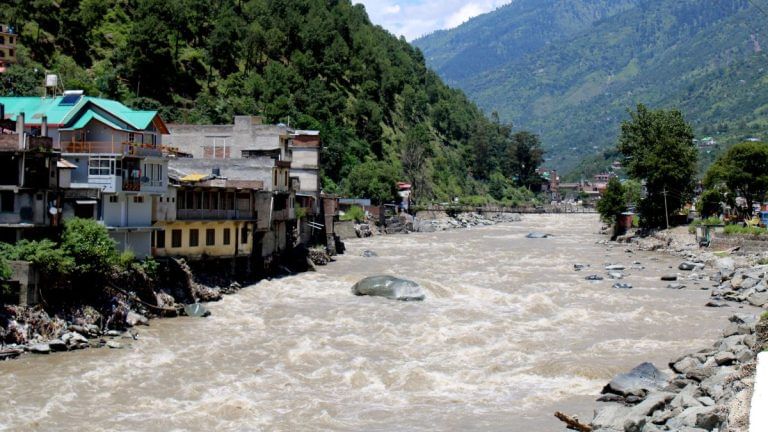 Himachal to ‘consider controlled riverbed mining’ to curb floods but environmentalists sound caution