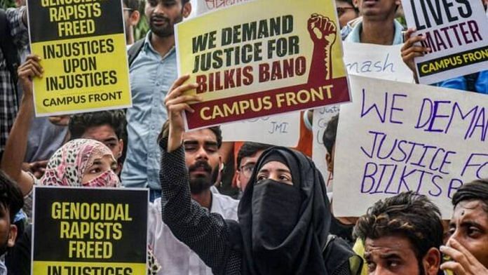 Students of Jamia Milia Islamia stage a protest in New Delhi against remission of the sentence given to convicts in the Bilkis Bano case | Photo: PTI