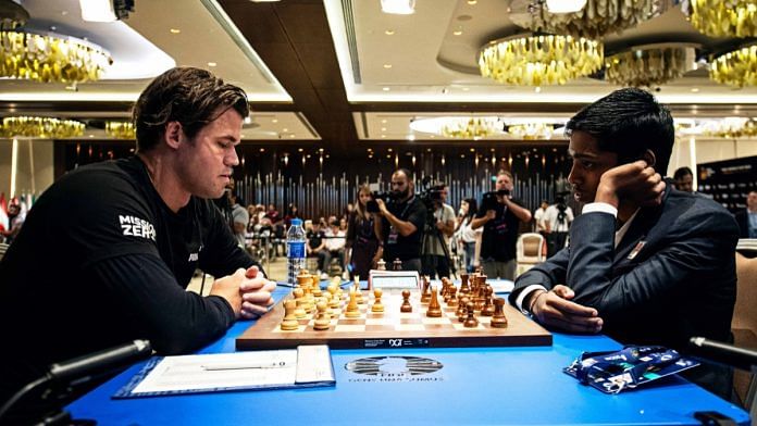 Praggnanandhaa facing off against Magnus Carlsen during FIDE World Cup in Baku | Twitter @FIDE_chess