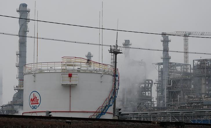 Ukraine Says Russia Planning 'false Flag' Attack At Belarus Refinery ...