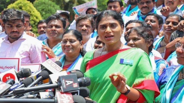 YS Sharmila meets Sonia & Rahul, fuels talk of party’s merger with Congress ahead of Telangana polls