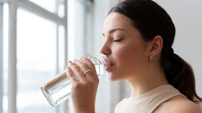 Can drinking plenty of water help you lose weight It s not going