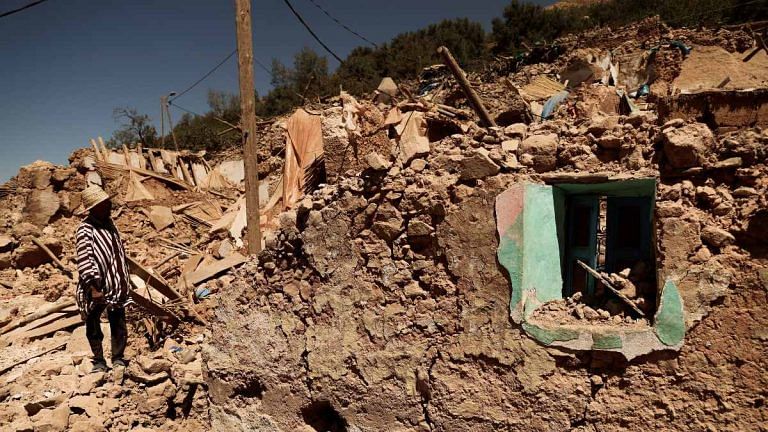 Death toll in Morocco passes 2800 after deadly earthquake, survivors camp outdoors