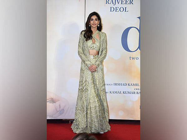“Journey of a lifetime”: Paloma Dhillon gets emotional during Dono’s trailer launch