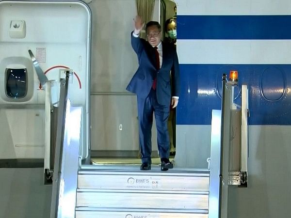 In President Xi’s absence, Chinese Premier Li Qiang arrives for G20 summit