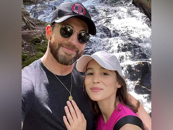 Chris Evans, Alba Baptista going to have second wedding celebration in Portugal 