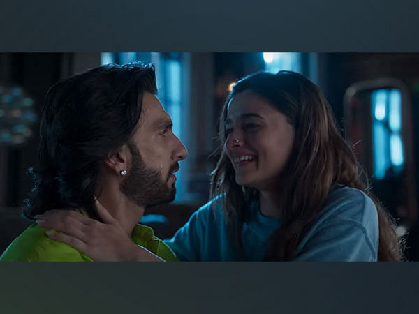 Karan Johar drops deleted scene from ‘Rocky aur Rani Ki Prem Kahaani’