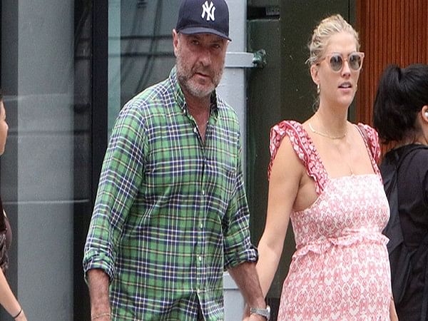 Liev Schreiber, Taylor Neisen welcome their baby girl