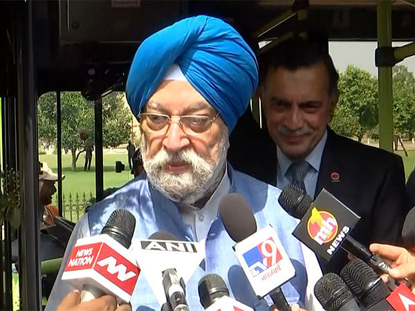 The Future of our transport will be on green hydrogen: Hardeep Singh Puri