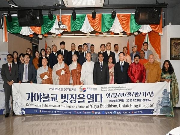 Indian Embassy in Seoul organises event to celebrate diplomatic ties between nations