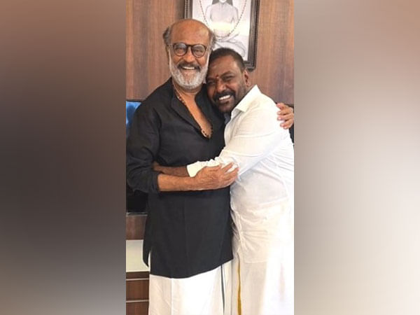 Raghava Lawrence meets Rajinikanth ahead of 'Chandramukhi 2' release