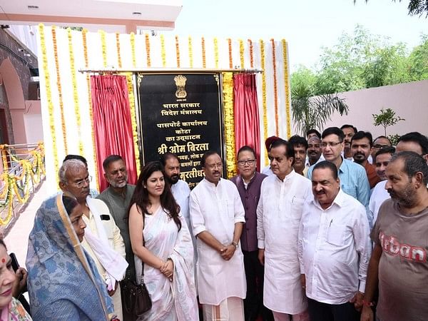 MoS Muraleedharan inaugurates passport office in Rajasthan's Kota 
