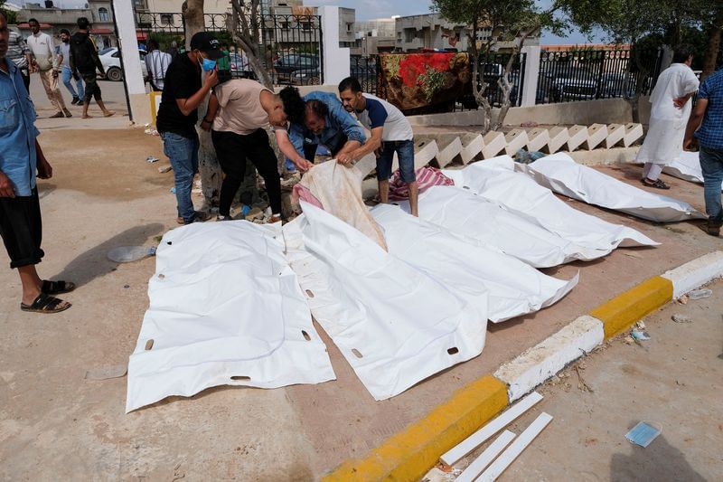 Libya storm death toll expected to swell as sea washes bodies ashore