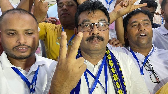BJP's Tafajjal Hossain showing victory sign after wresting Boxanagar seat from CPI(M), Friday | ANI