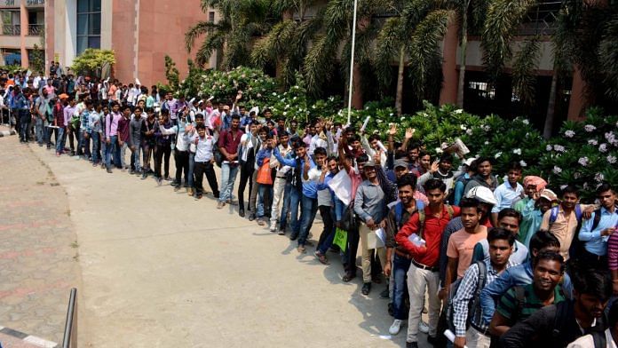 Representational image of unemployed youth at a government enrollment centre in Patna | Photo: ANI