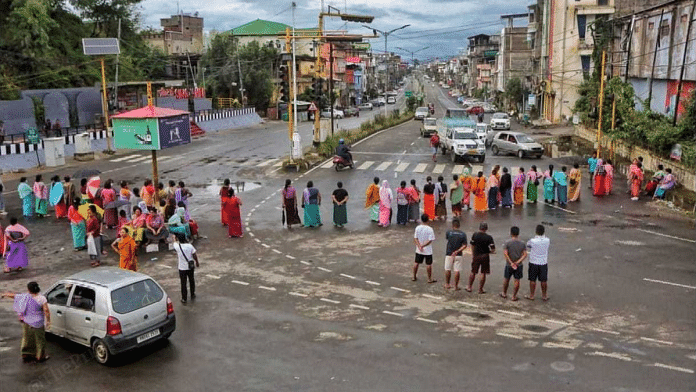 Meira Paibis block Indo-Myanmar Road at Singjamei Chingamakhong in Imphal West | Praveen Jain | ThePrint