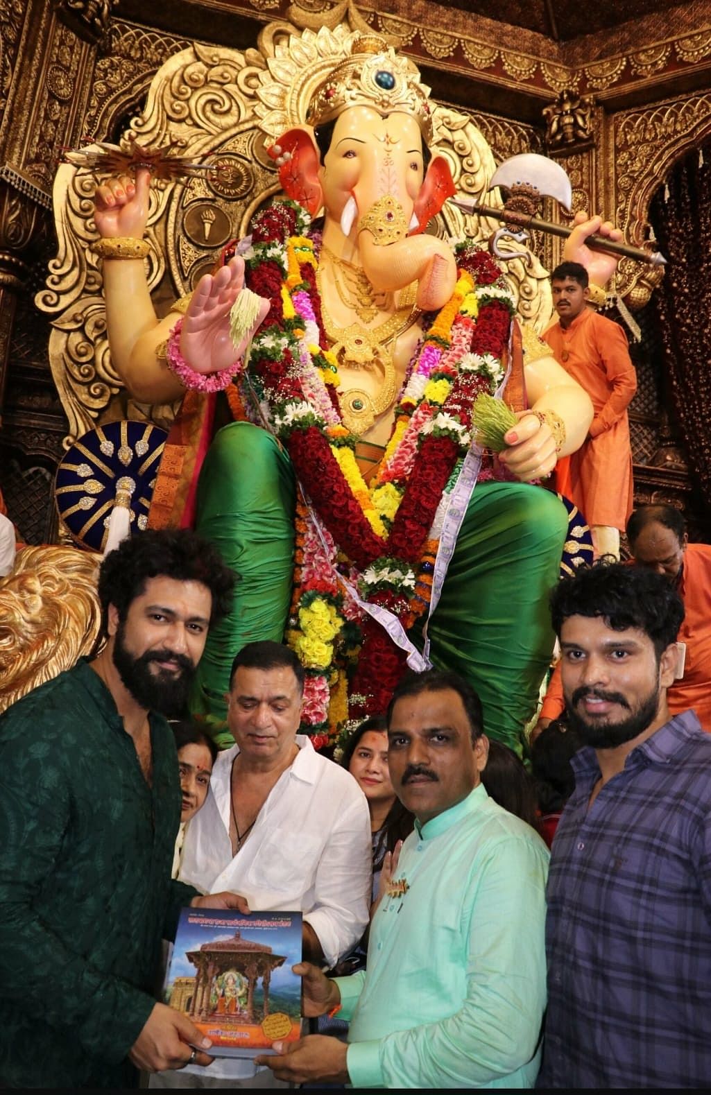 Vicky Kaushal after the darshan at Lalbaugcha Raja | special arrangement
