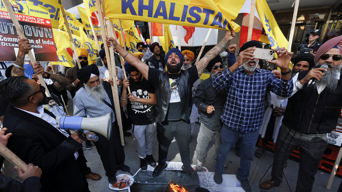 Demonstrators gather across from the High Commission of India in Ottawa, Ontario, Canada Monday | Photo: Reuters/Blair Gable