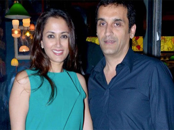 Actor Gayatri Joshi, husband involved in car accident in Italy