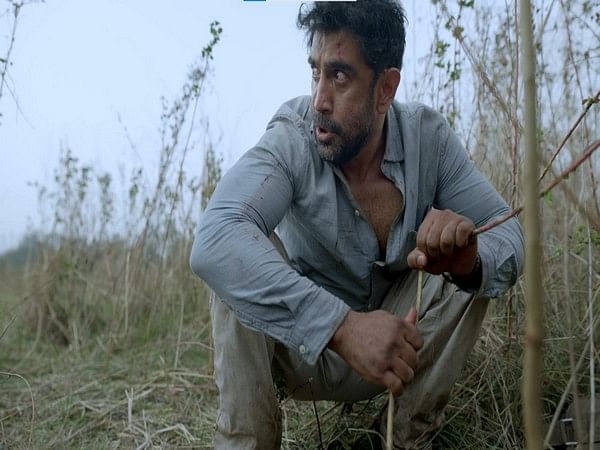 Amit Sadh opens up about working in 'Ghuspaith: Between Borders' 