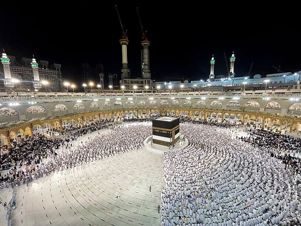 Pakistani women can perform Hajj without close male relative, says Pak ministry 