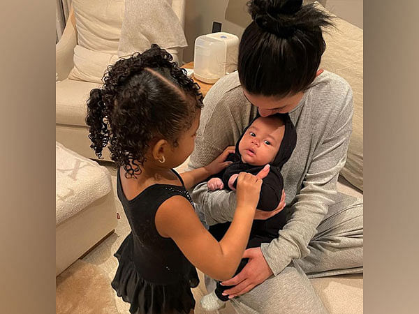 Kylie Jenner enjoys day out with kids Stormi, Aire – ThePrint – ANIFeed