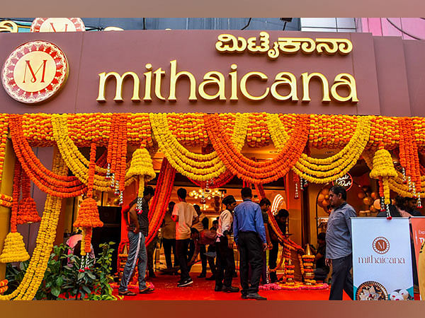 Bangalore welcomes a big sweet revolution - 