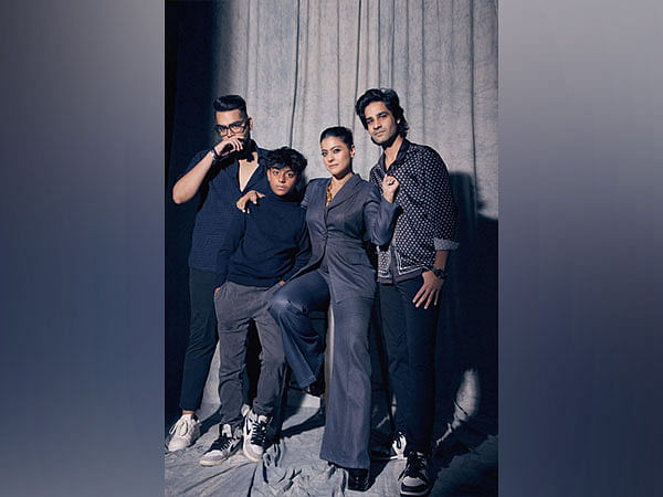  Kajol poses in style with her 'K team' gang of boys 
