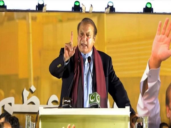 PML-N supremo laments Pakistan's dire economic crisis, vows to redirect country on path of growth