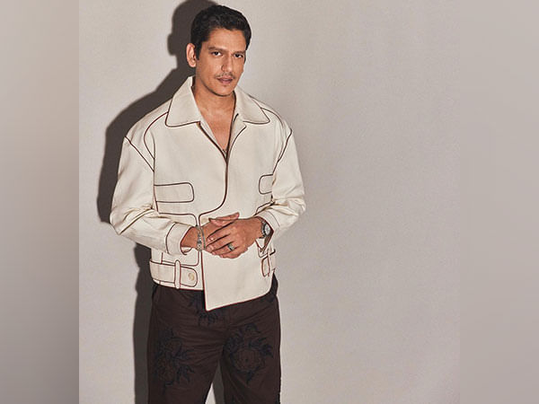 Vijay Varma A Behind The Scenes Look At His First Wife And Family - u8y7d7g