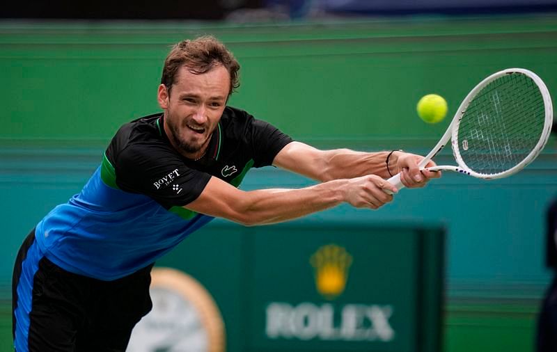 ATP roundup: Daniil Medvedev rallies to title in Vienna