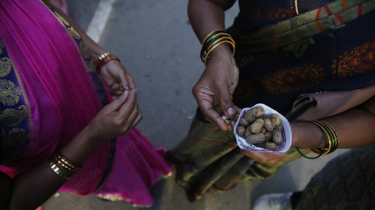 First the gang went to have fruits, but they were very expensive. So, they bought peanuts | Manisha Mondal, ThePrint