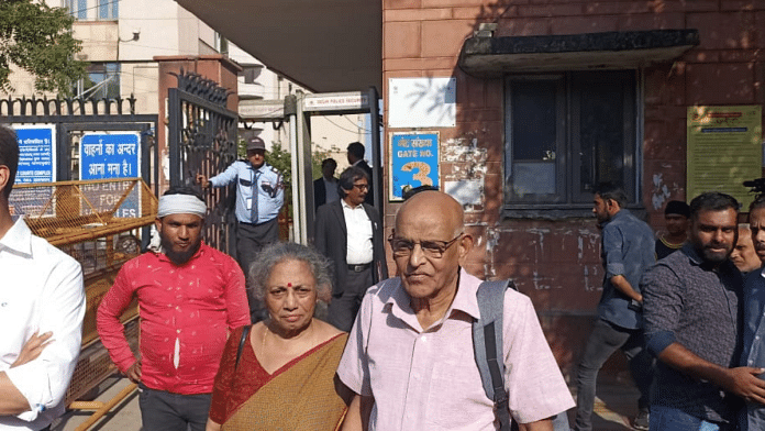 Soumya Vishwanathan's parents outside the Saket Court complex in New Delhi | Mayank Kumar | ThePrint