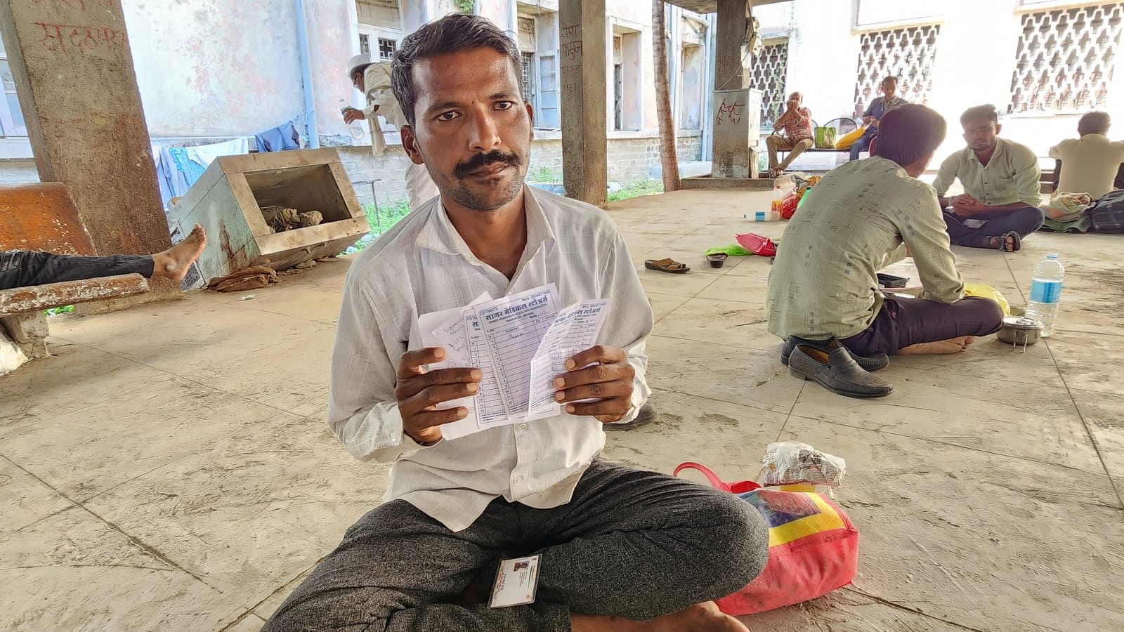 Gangaram Bichare shows the receipts for his son's medicines | Purva Chitnis | ThePrint