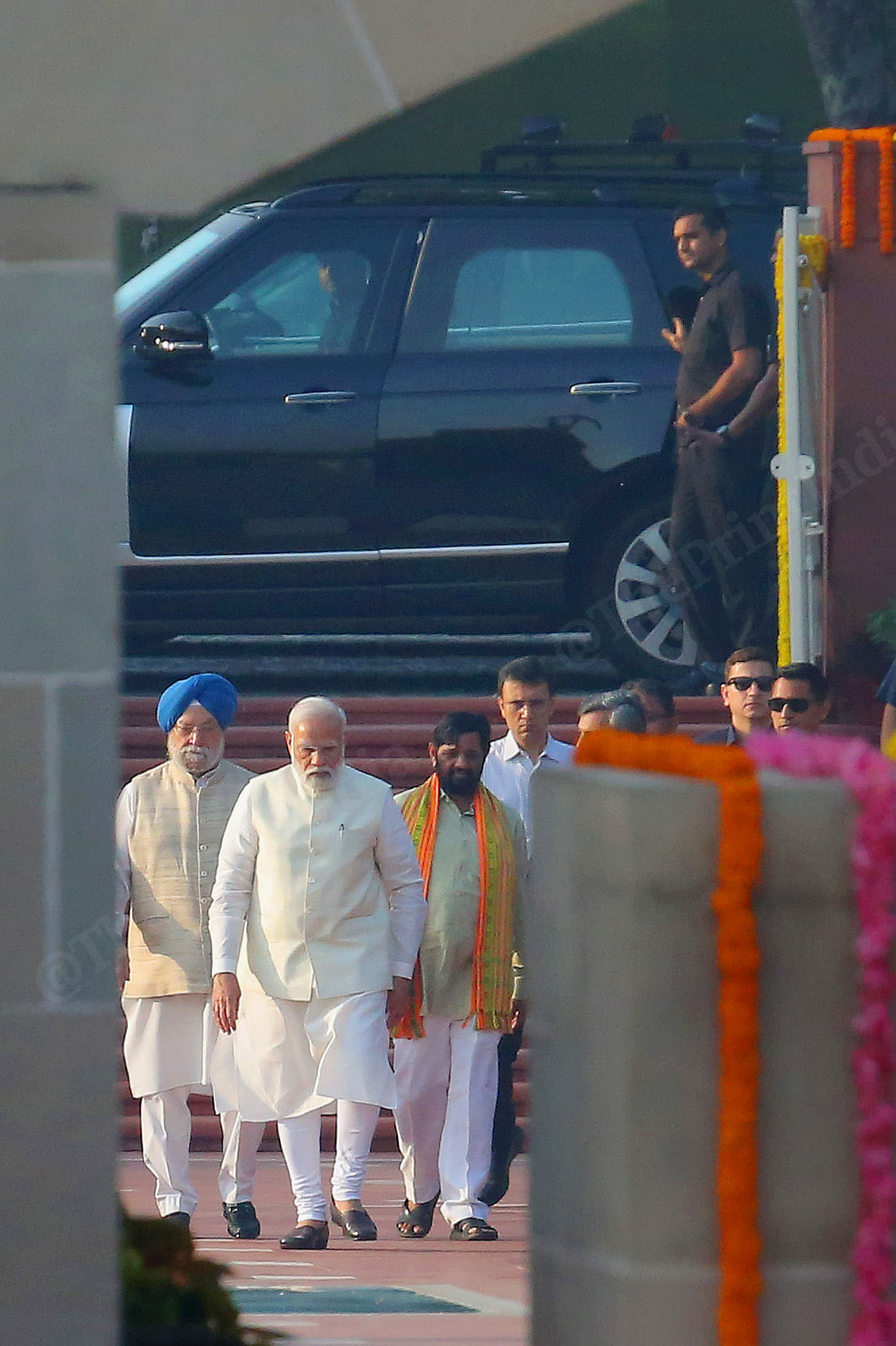 The Prime Minister, accompanied by Union ministers Hardeep Singh Puri (L) and Kaushal Kishore (R), among others | Praveen Jain | ThePrint