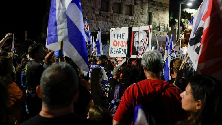 Protestors mass outside Israeli PM Netanyahu’s residence, demand arrest amid attacks by Hamas