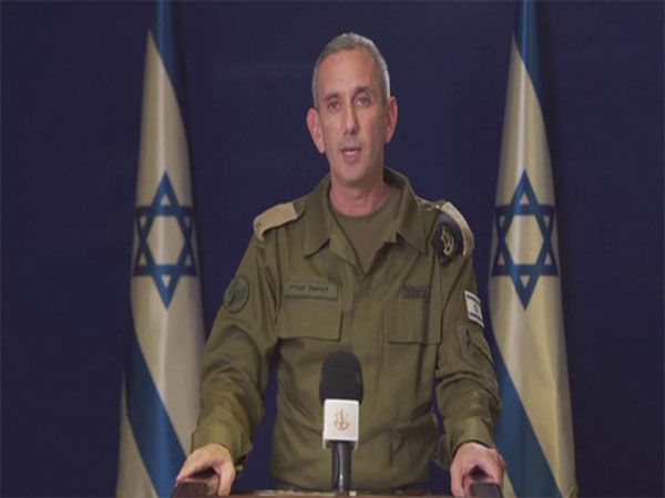 Israeli airstrikes isolate Gaza hospitals serving as Hamas headquarters