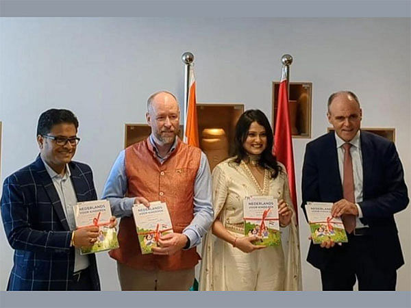 The First Official Dutch Language Textbook Launched at the Dutch Consulate, Mumbai