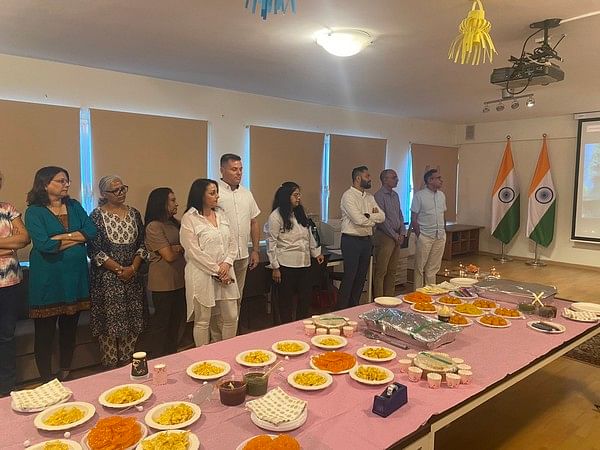 Indian Embassy in Israel extends wishes to people on Diwali 