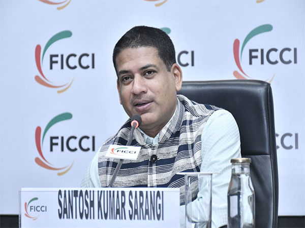 Indian e-commerce exports likely to touch USD 200 billion by 2023: DGFT chief Indian e-commerce exports likely to touch USD 200 billion by 2023: DGFT chief