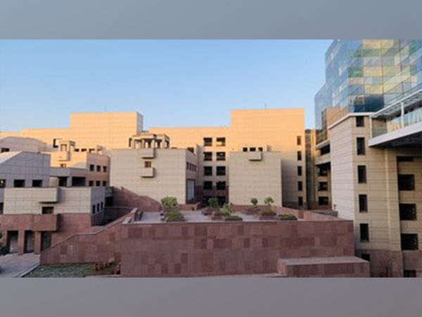 IIM Udaipur Launches EMBA Program Offering Flexibility through Multiple-entry and Stage-wise Completion