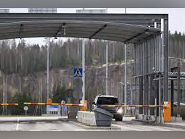Finland closes remaining checkpoint crossing on Russian border