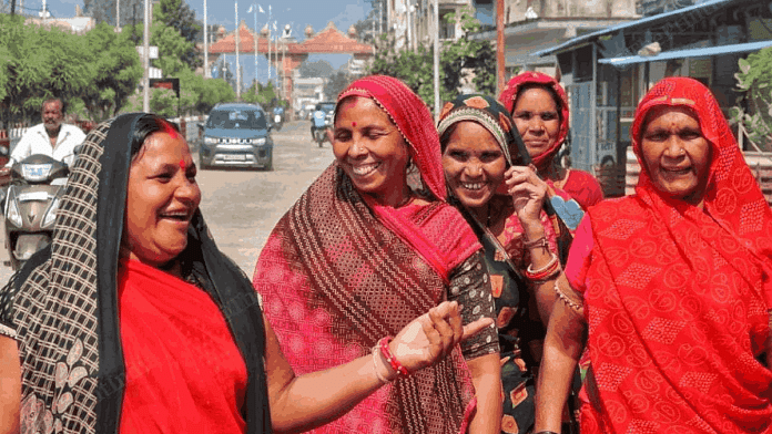 A group of women in Budhni, Madhya Pradesh | Praveen Jain | ThePrint