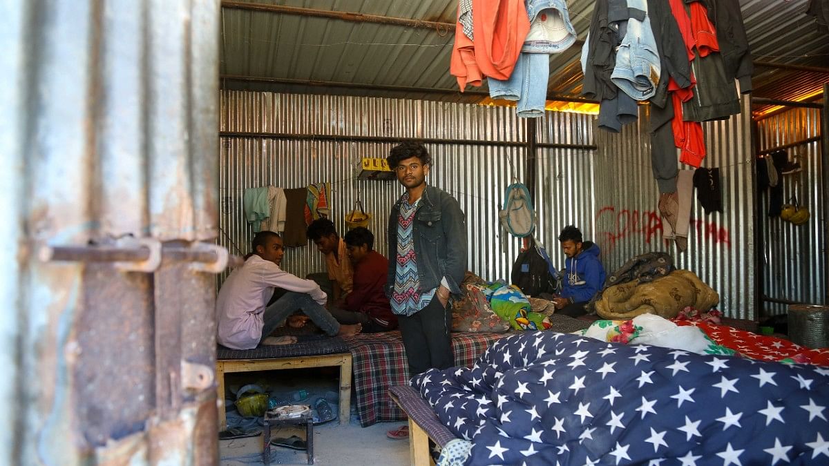 Labourers inside their quarters | Suraj Singh Bisht | ThePrint