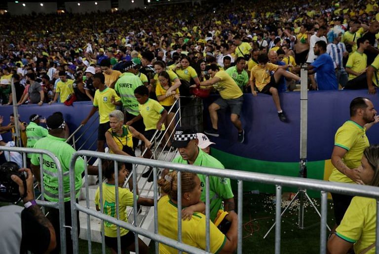 Violent clashes mar Brazil v Argentina World Cup qualifier